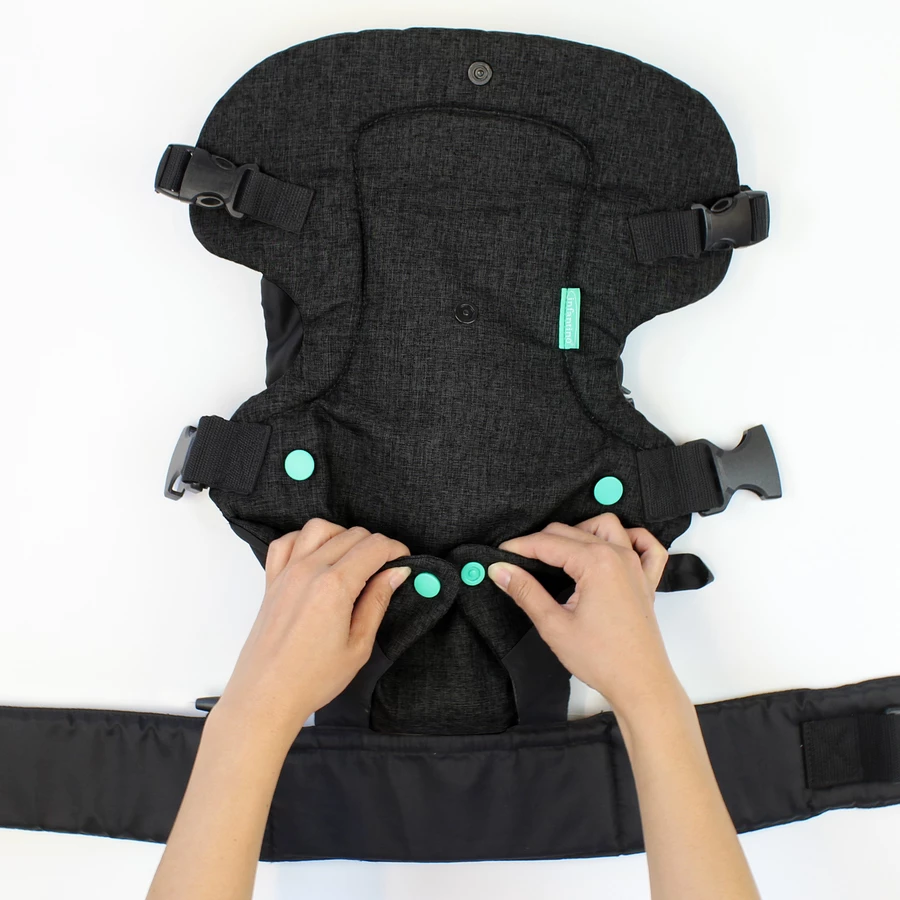 Infantino Flip Advanced 4 in 1 Bauchtrage