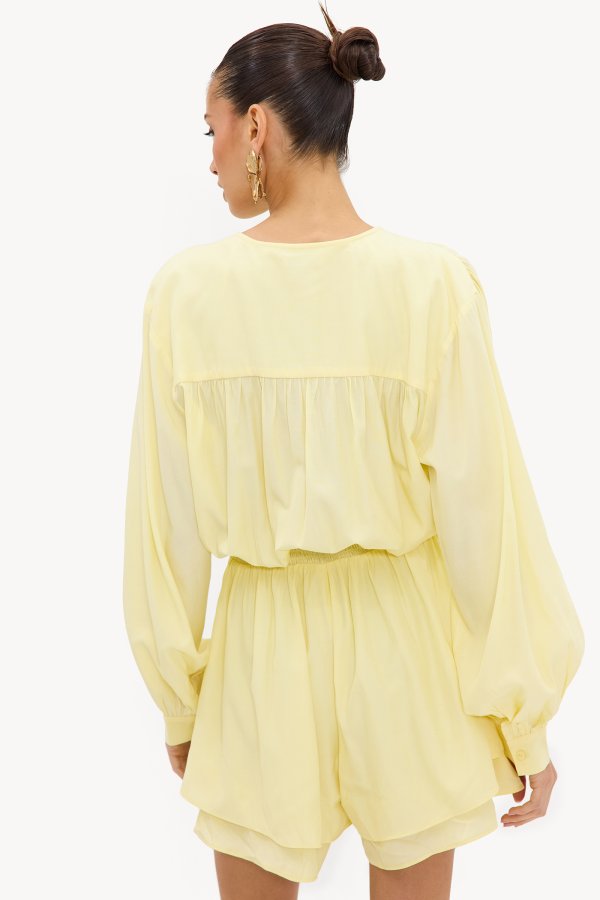 MAKE IT MYTHICAL - YELLOW LIGHT