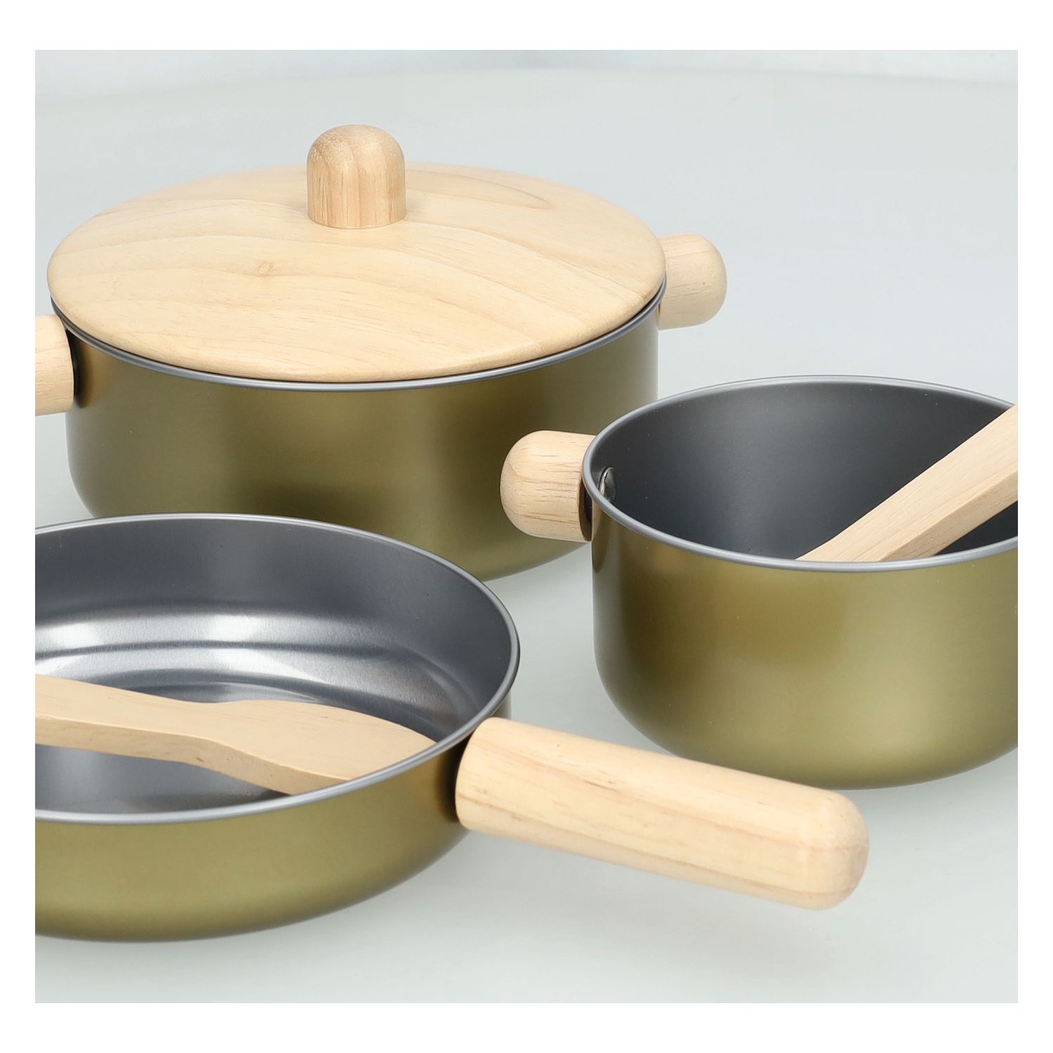 Pannenset, metaal en rubberhout, 2+