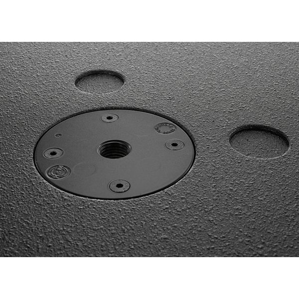HK Audio L SUB 4000