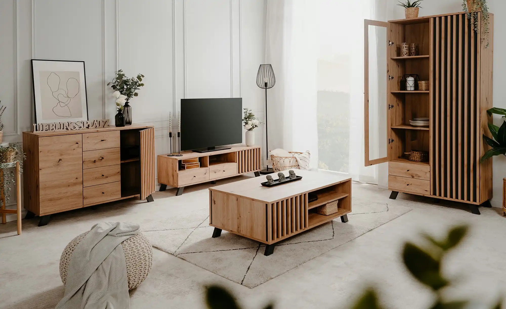 Sideboard Harmony