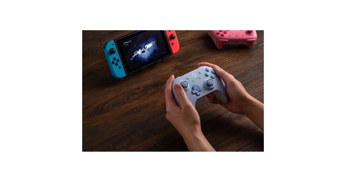8BitDoUltimate 2C Bluetooth Controller  (Lichtblauw, Bluetooth, USB, Pc, Nintendo Switch / Switch 2)