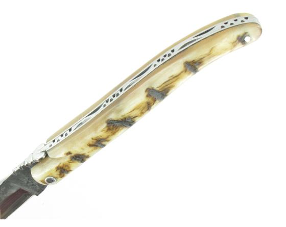 Laguiole 12 cm Croûte de Bélier - Plein Manche - Lame Brute de Forge Couteau de poche par Laguiole en Aubrac