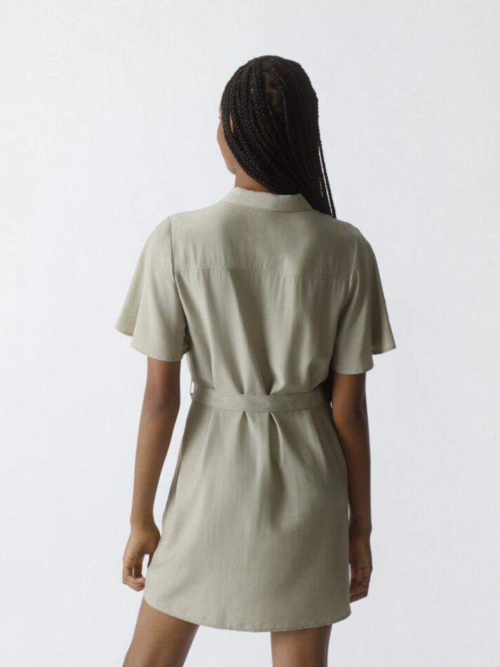 Vestido curto estilo camisa - Cáqui