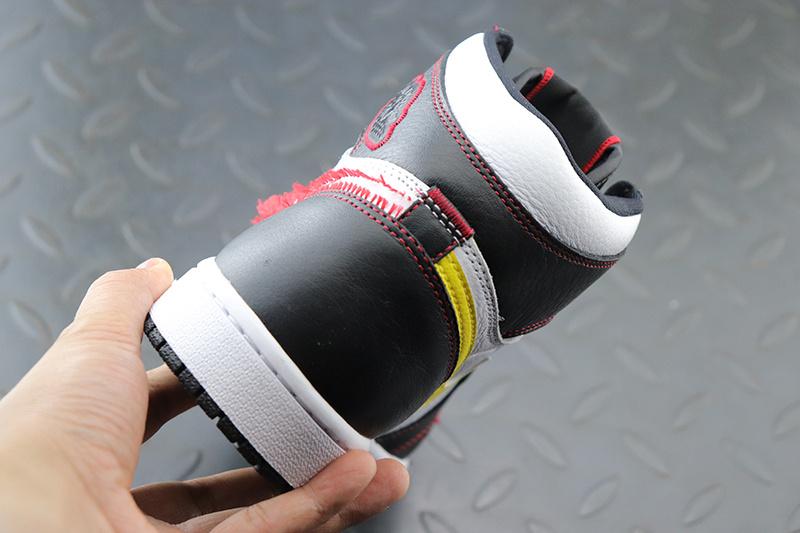 Jordan 1 Retro High Defiant White Black Gym Red
