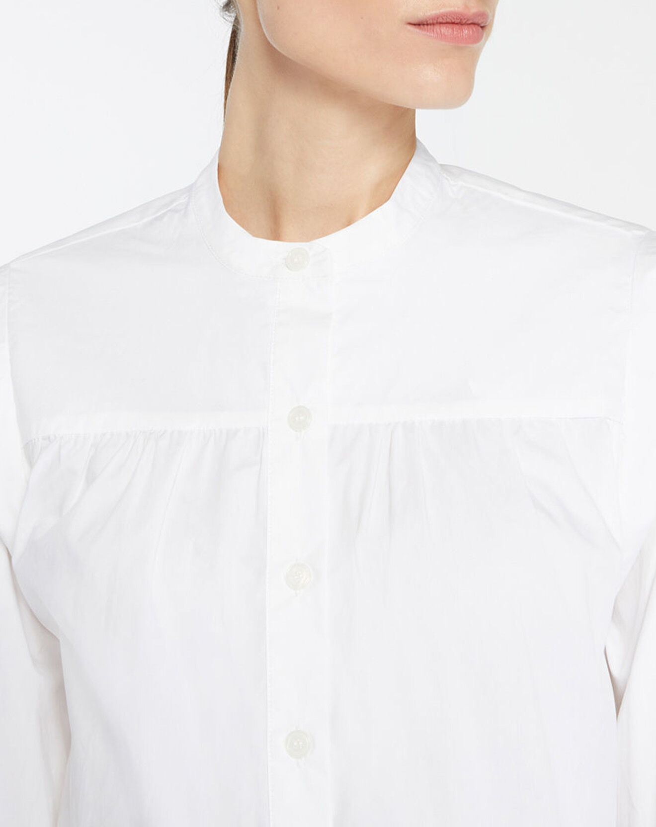 Galeries Lafayette Chemise en Coton Piping emmanchures relief blanc