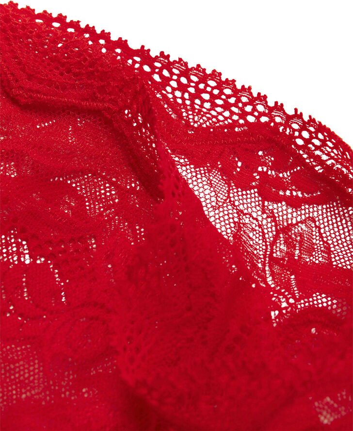 Closely The bird high cut Red