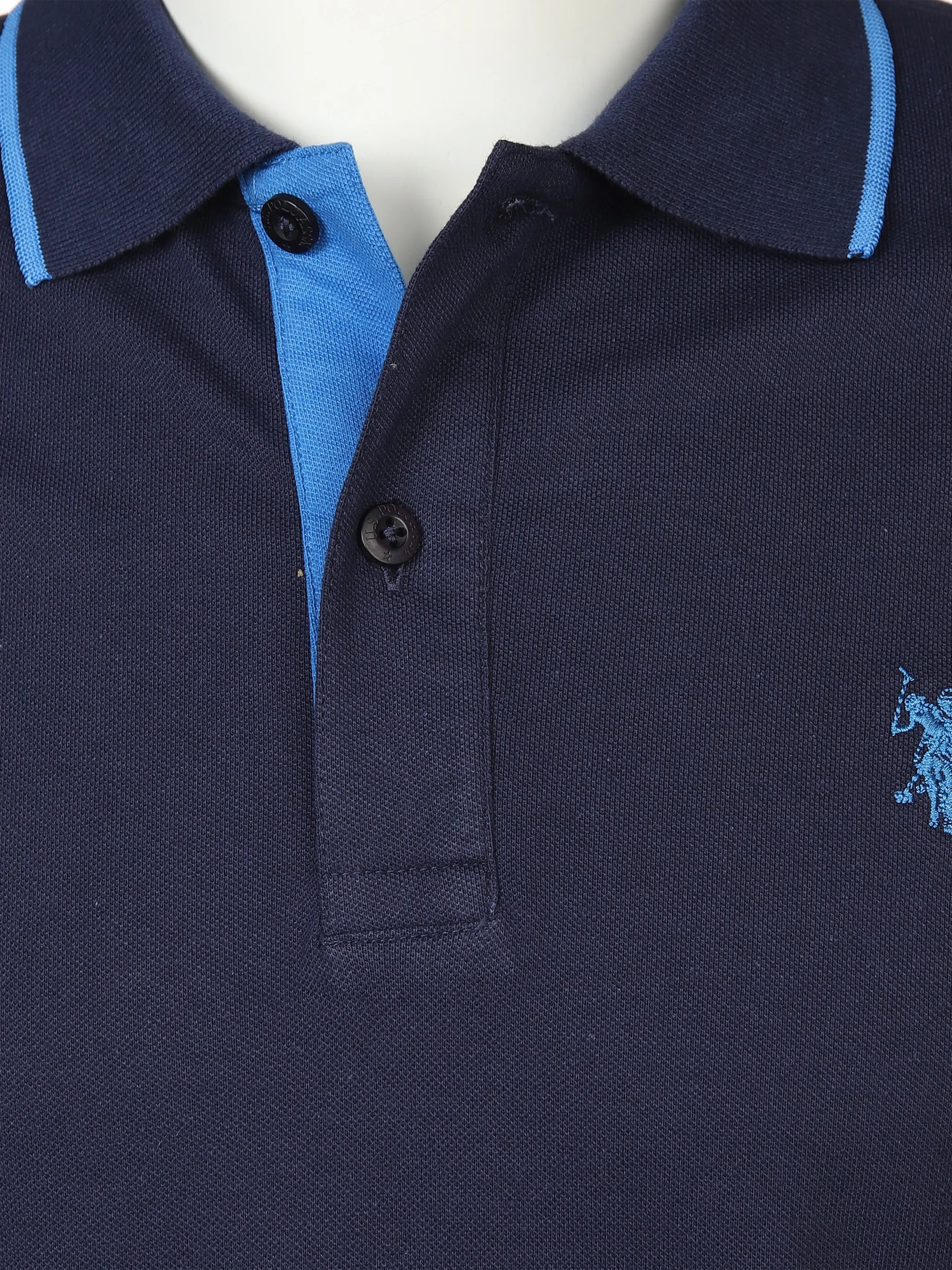 Herren Poloshirt mit Stickerei