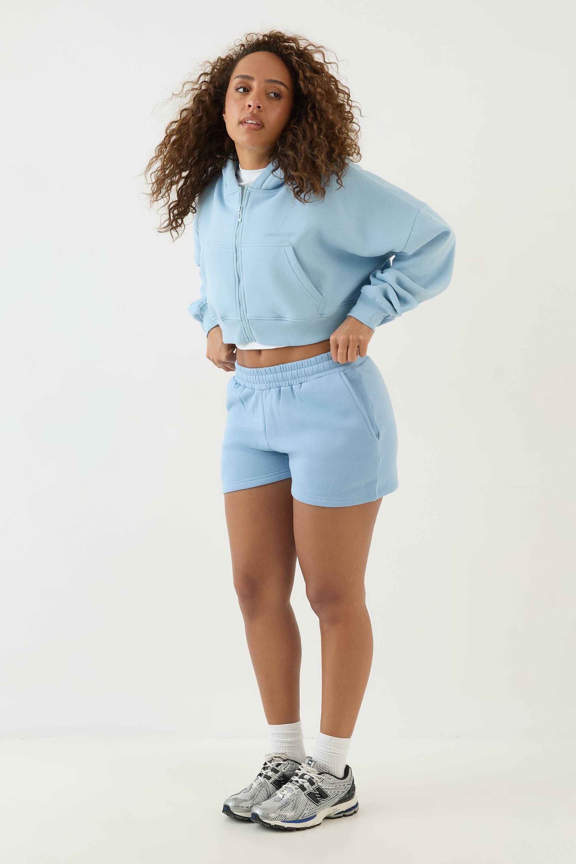 Short De Jogging Coupe Ample Dsgn Studio
