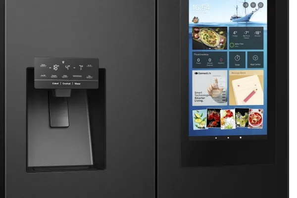 Hisense RQ760N4IFE - Køleskab/fryser - frans dør-bundfryser med vanddispenser, isdispenser - Wi-Fi - bredde: 91.4 cm - dybde: 72.5 cm - højde: 178.5 cm - 577 liter - Klasse E - sort