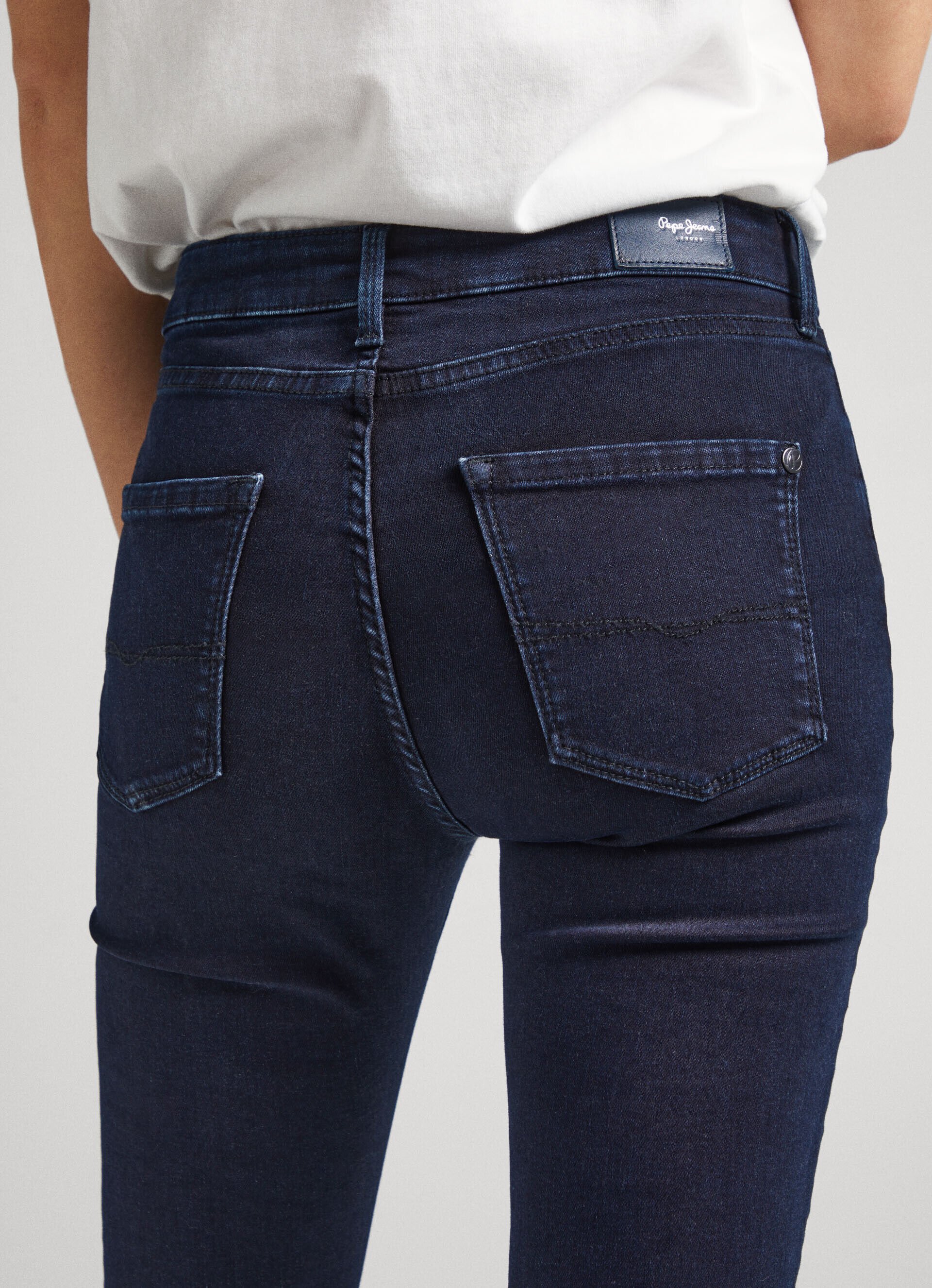 Calça jeans skinny de cintura alta estilo regent fit - jeans