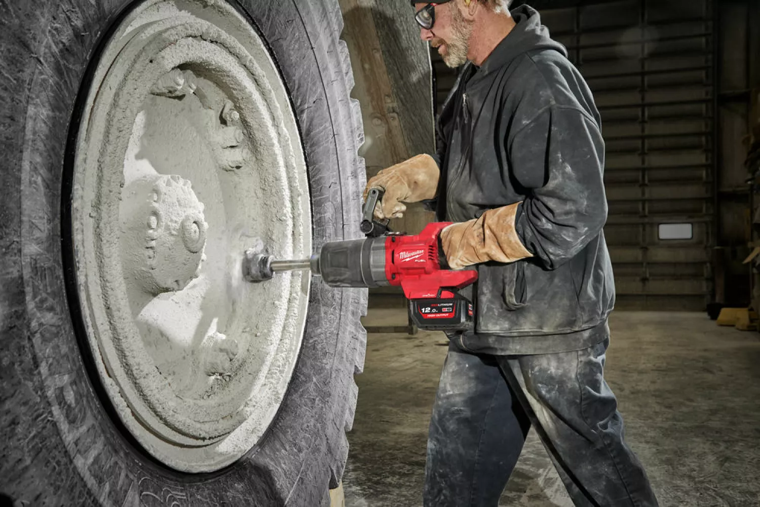 Milwaukee M18 ONEFHIWF1D-121C 18V Li-ion accu Slagmoersleutel body met frictiering en lange aandrijfas set (1x 12.0Ah accu) in HD Box - 1