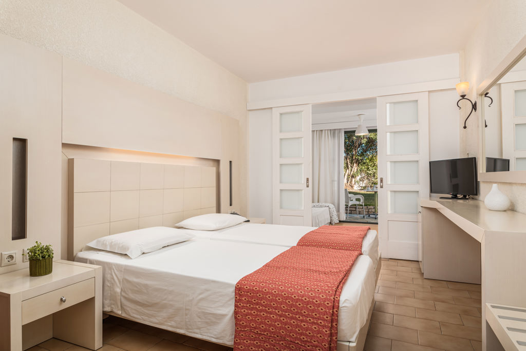 Fly & Go Hydrele Beach & Village Logies en ontbijt - Hotel