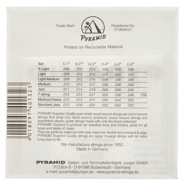 Pyramid 032