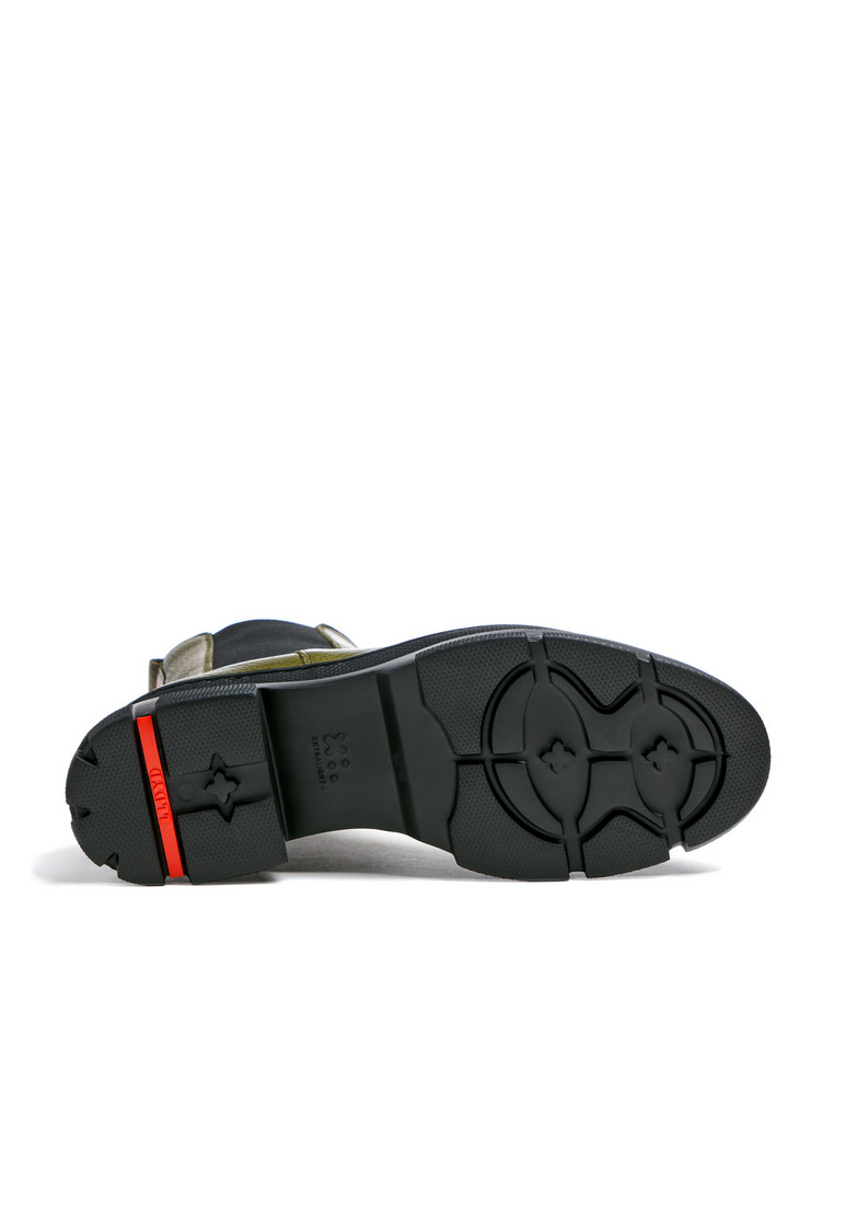 STIEFELETTE Grün