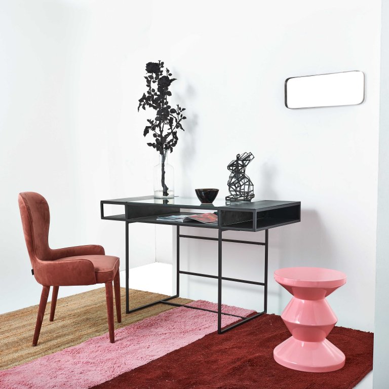 POLSPOTTEN Zig Zag bijzettafel gelakt black