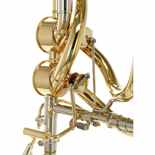 Michael Rath R9 Bass Hagmann RB