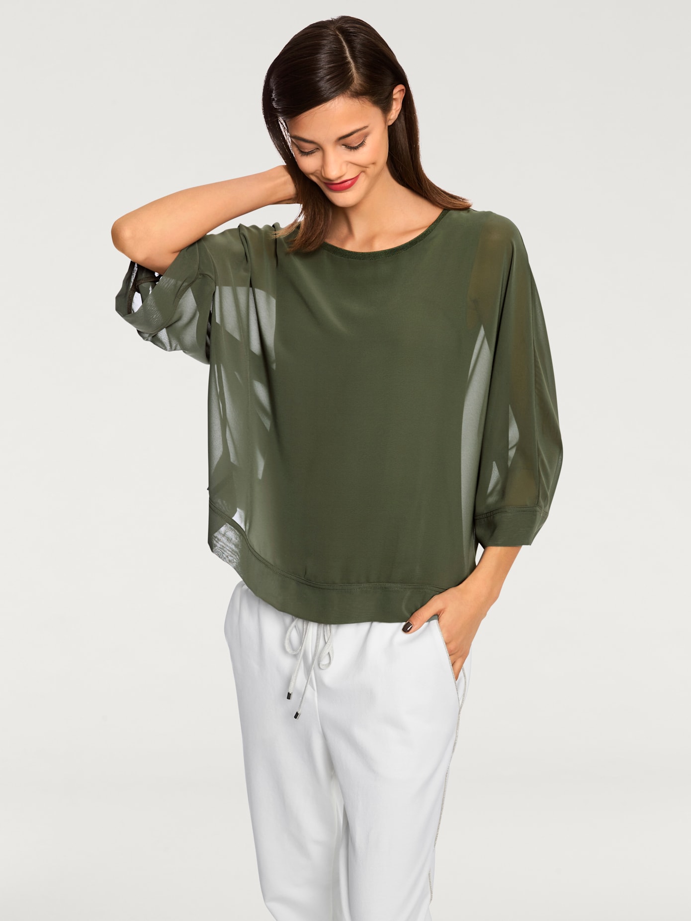 T-shirt look ample tendance
