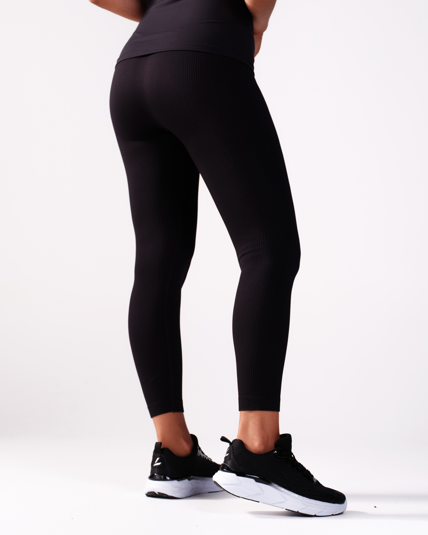 LEVITY Rib Tights Black