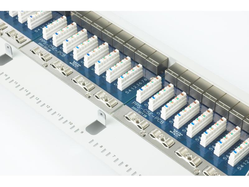 equip Patchpanel 24 Port, LSA, 1HE 19