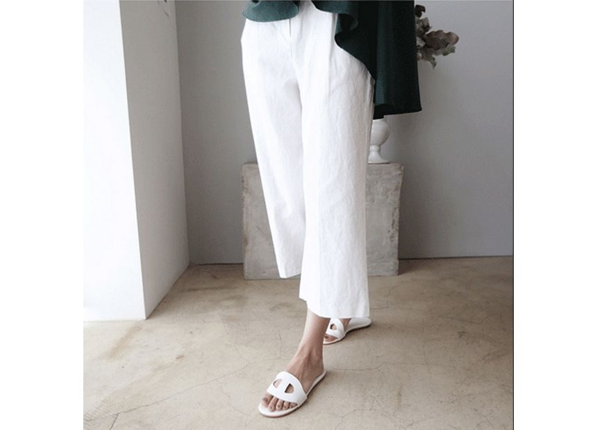 INEN - Effen linnen cropped broek met elastische taille en wijde pijpen
