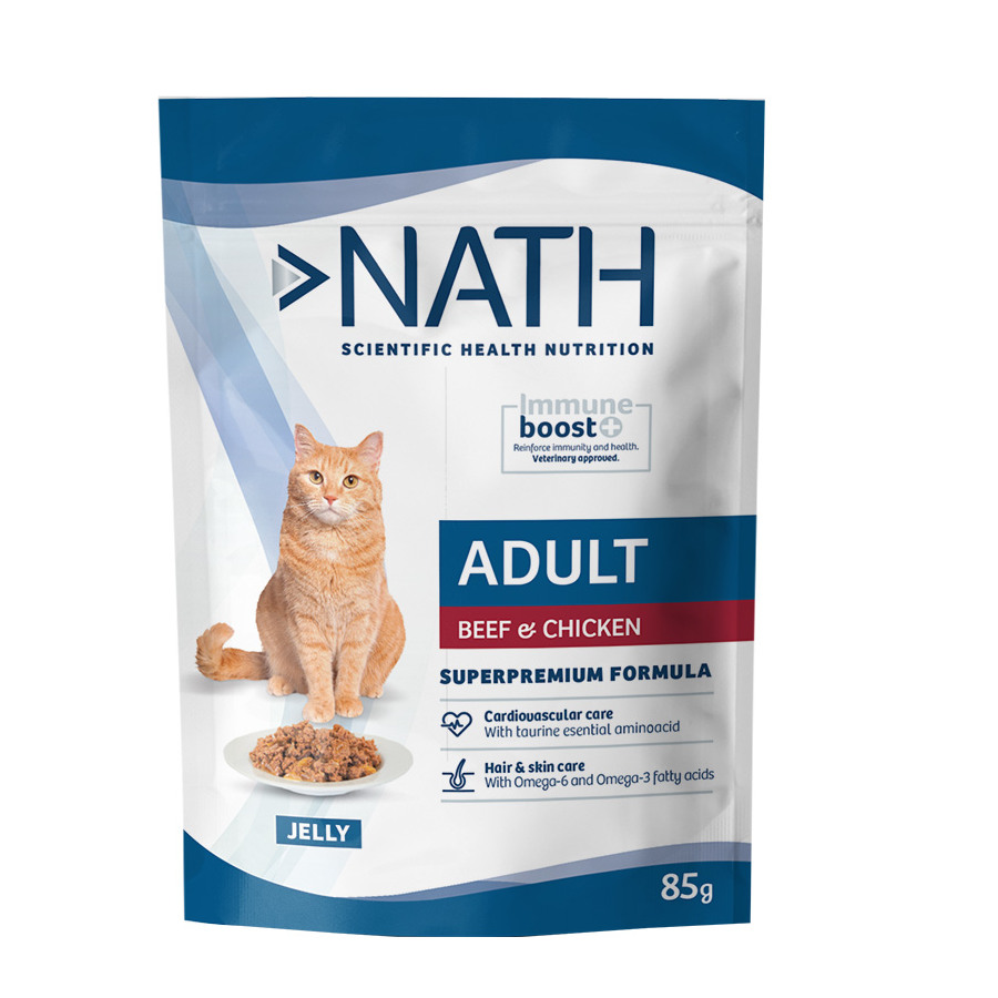 Sachê de gelatina Nath Adult com carne bovina e frango para gatos.