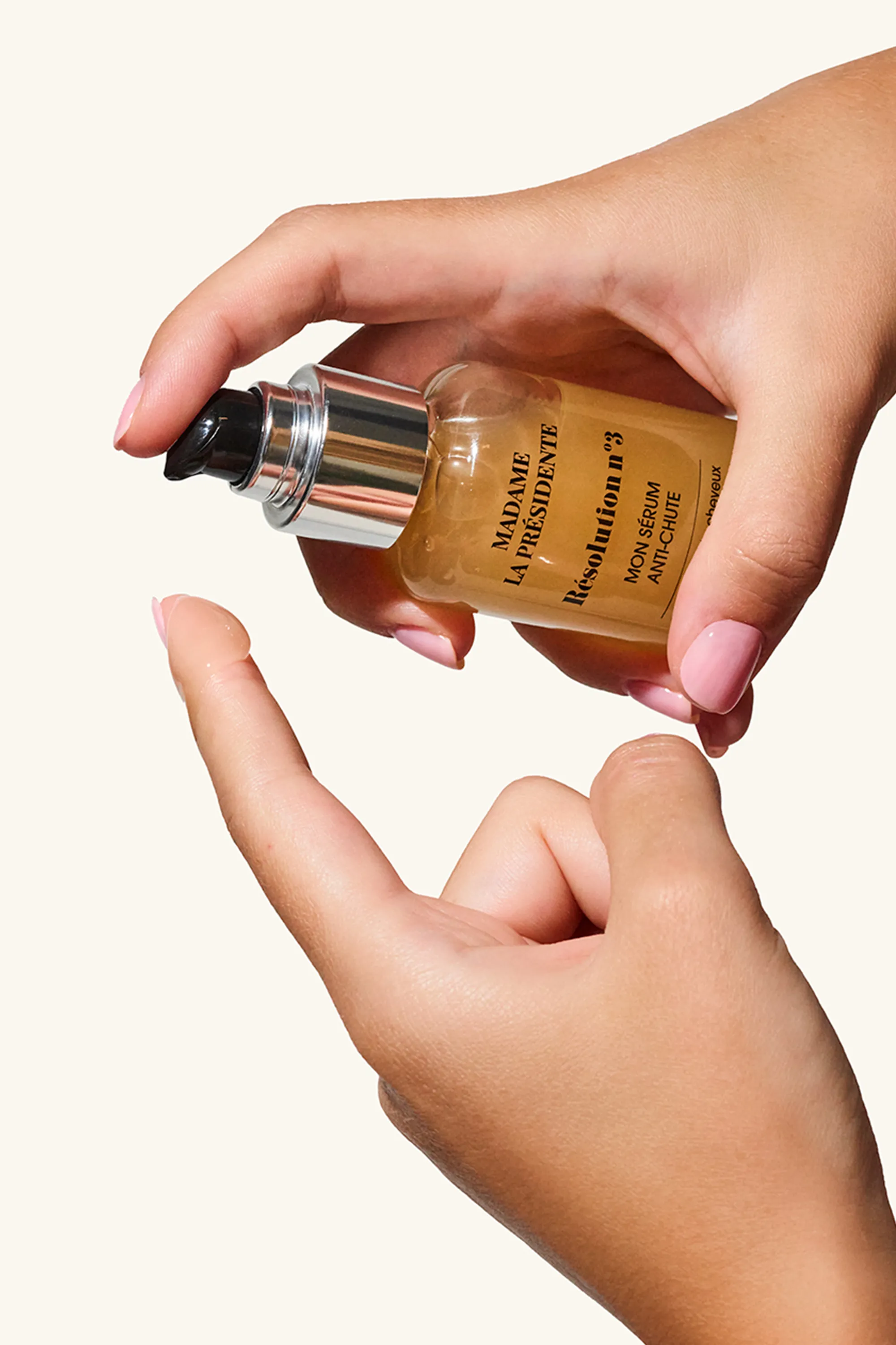 Madame La Présidente Sérum anti-chute Résolution N°3