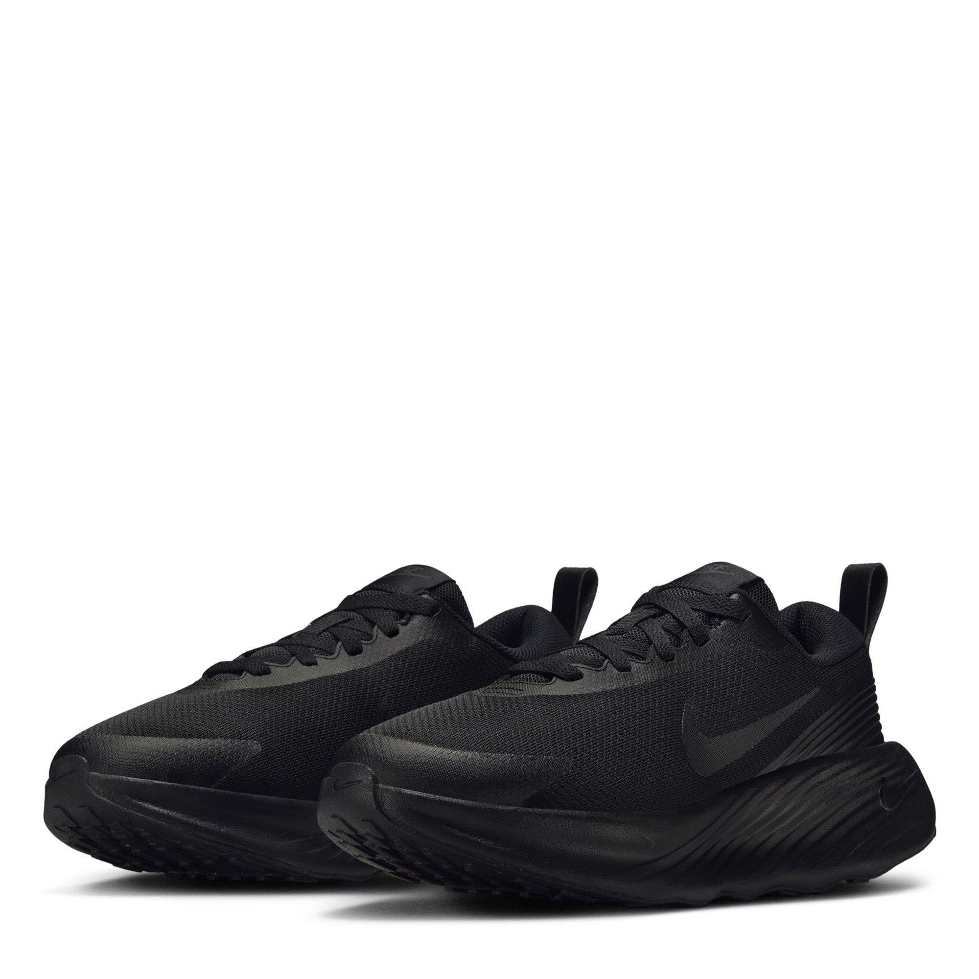 Nike Promina