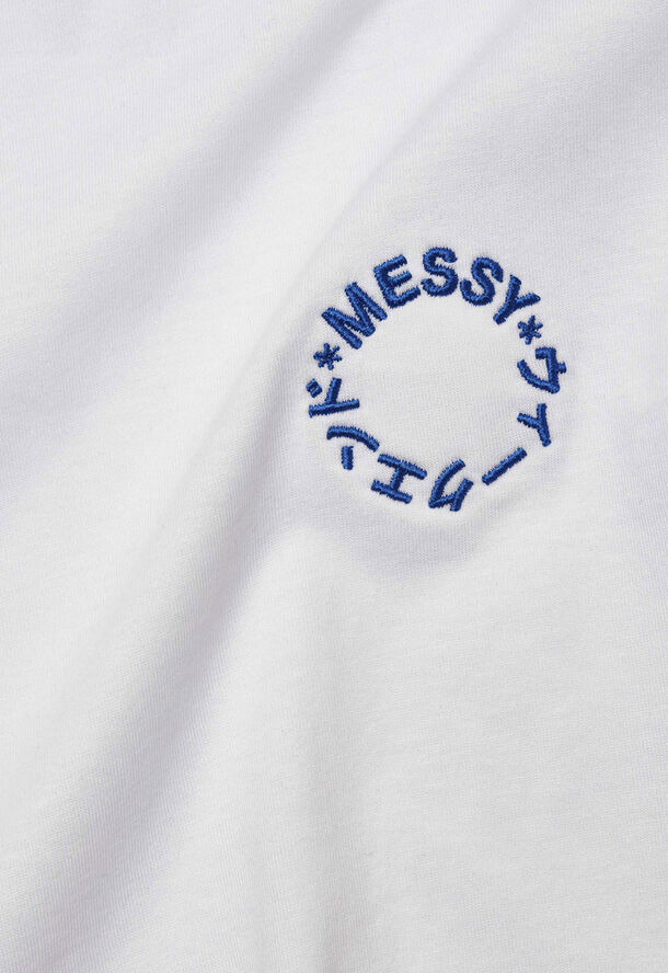 MessyWeekend TEE White
