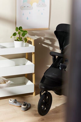 Beemoo Activity Go Aktivitetsvogn, Black