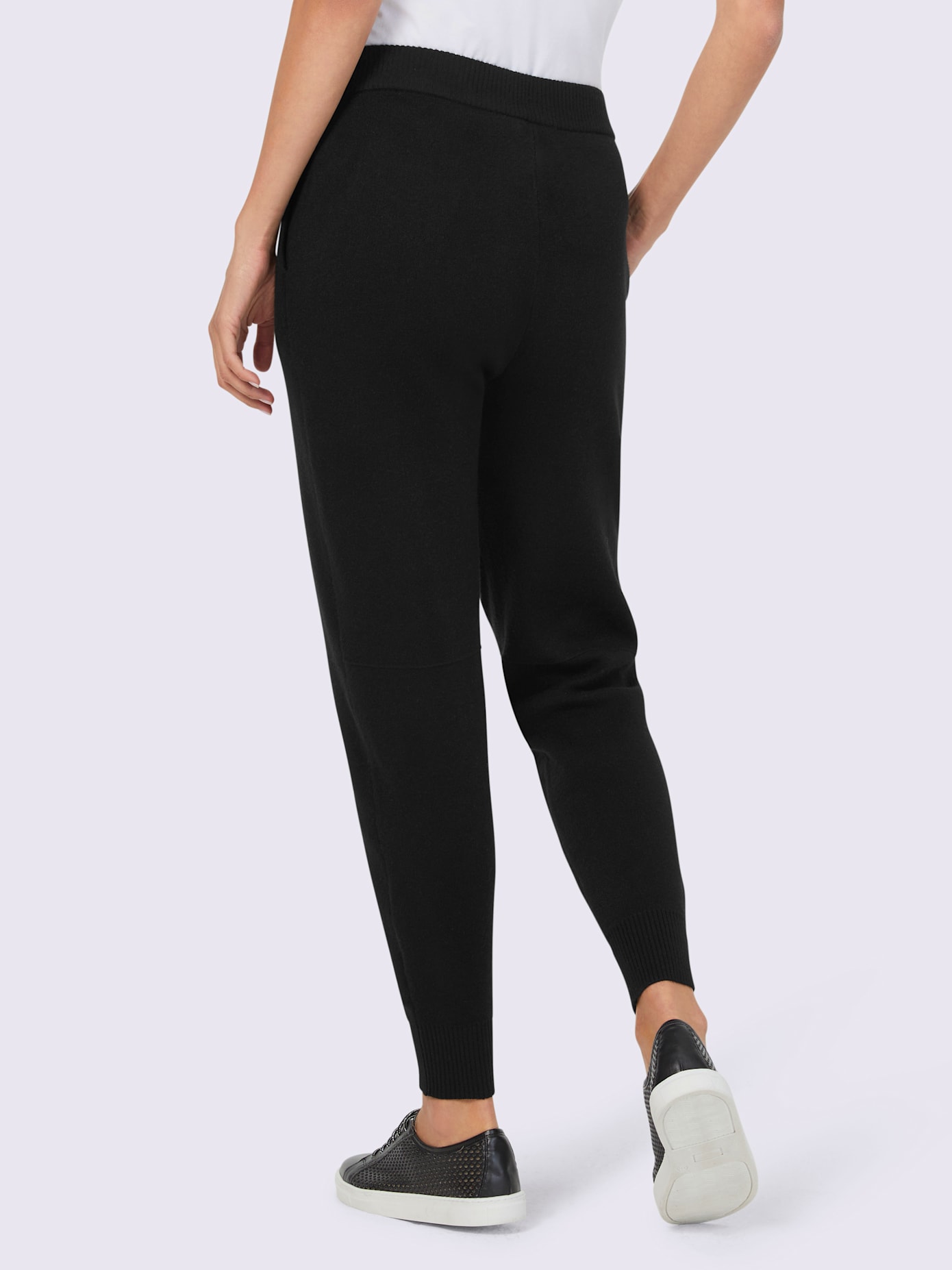 Pantalon en tricot 50% viscose