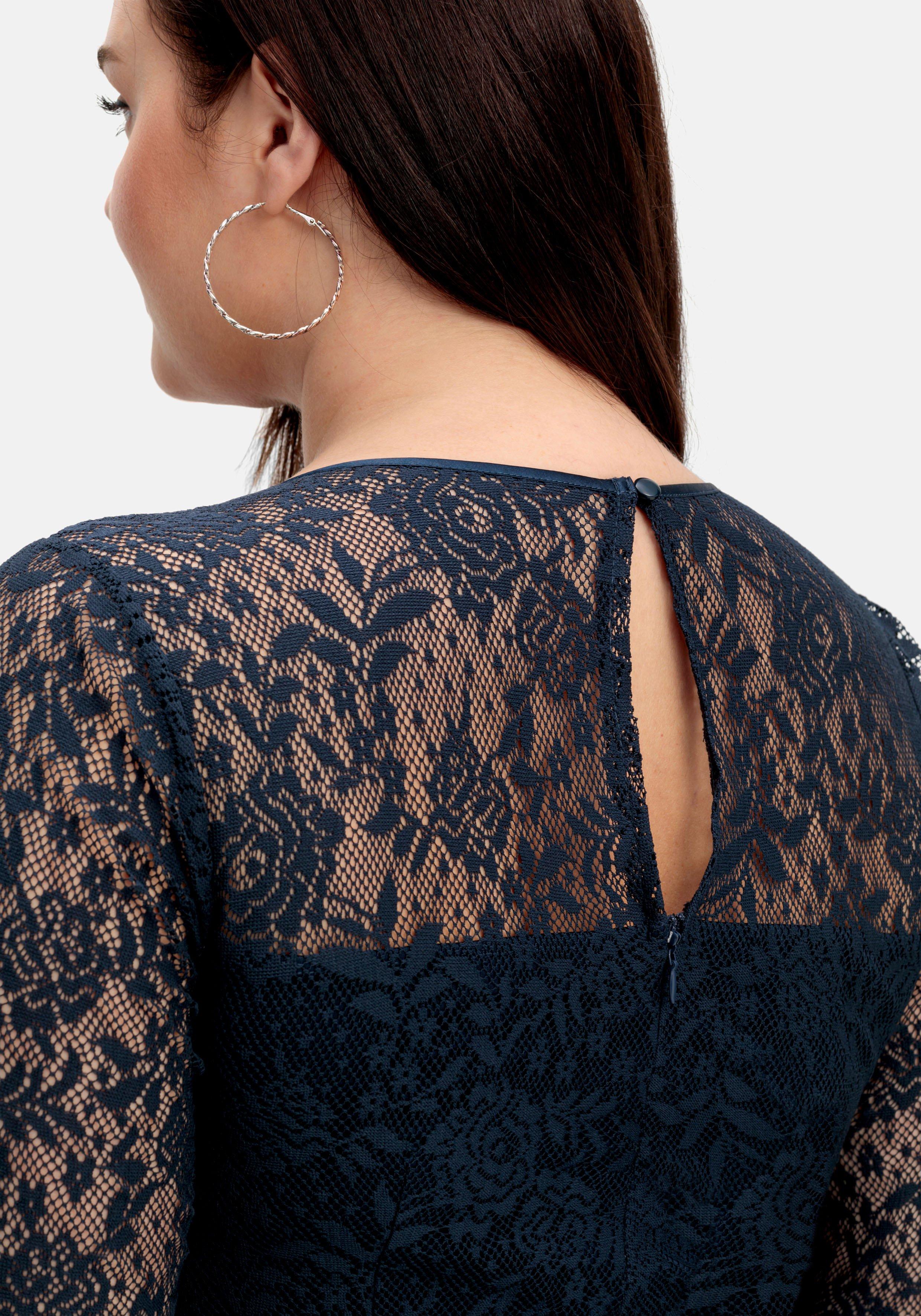 Cocktailkleid aus floraler Spitze