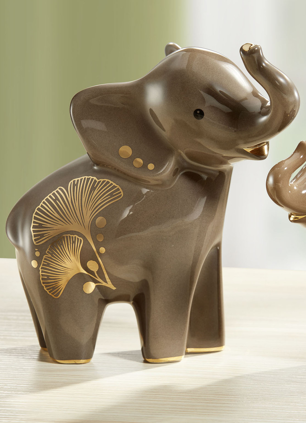 Goebel Elefant mit Echtgoldauflage