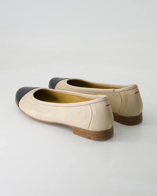 Lloyd 1551201 Ballerinas in Beige
