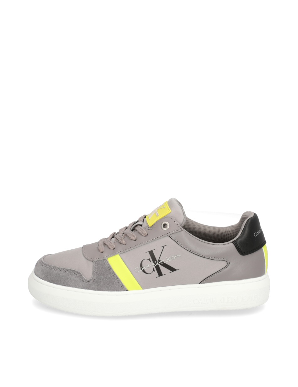 CASUAL CUPSOLE 2