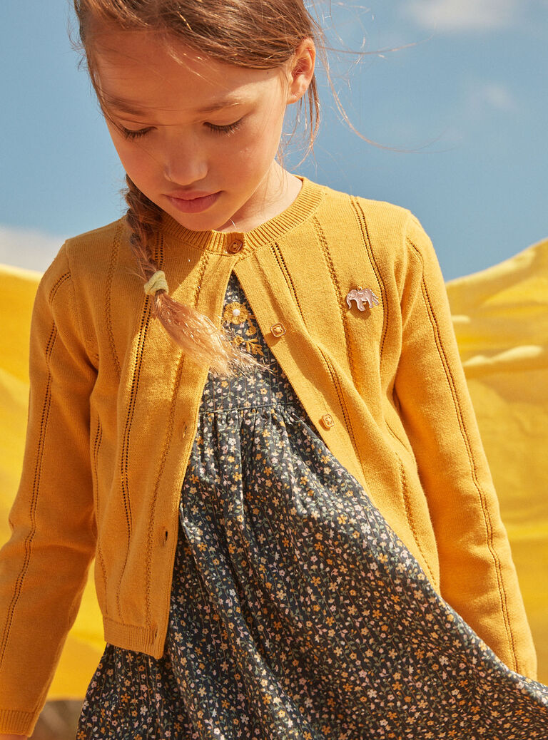 Gilet jaune moutarde en maille ajourée