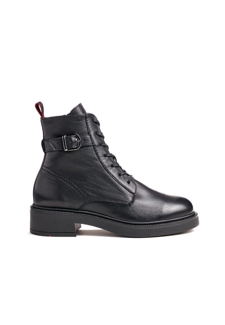 STIEFELETTE Schwarz