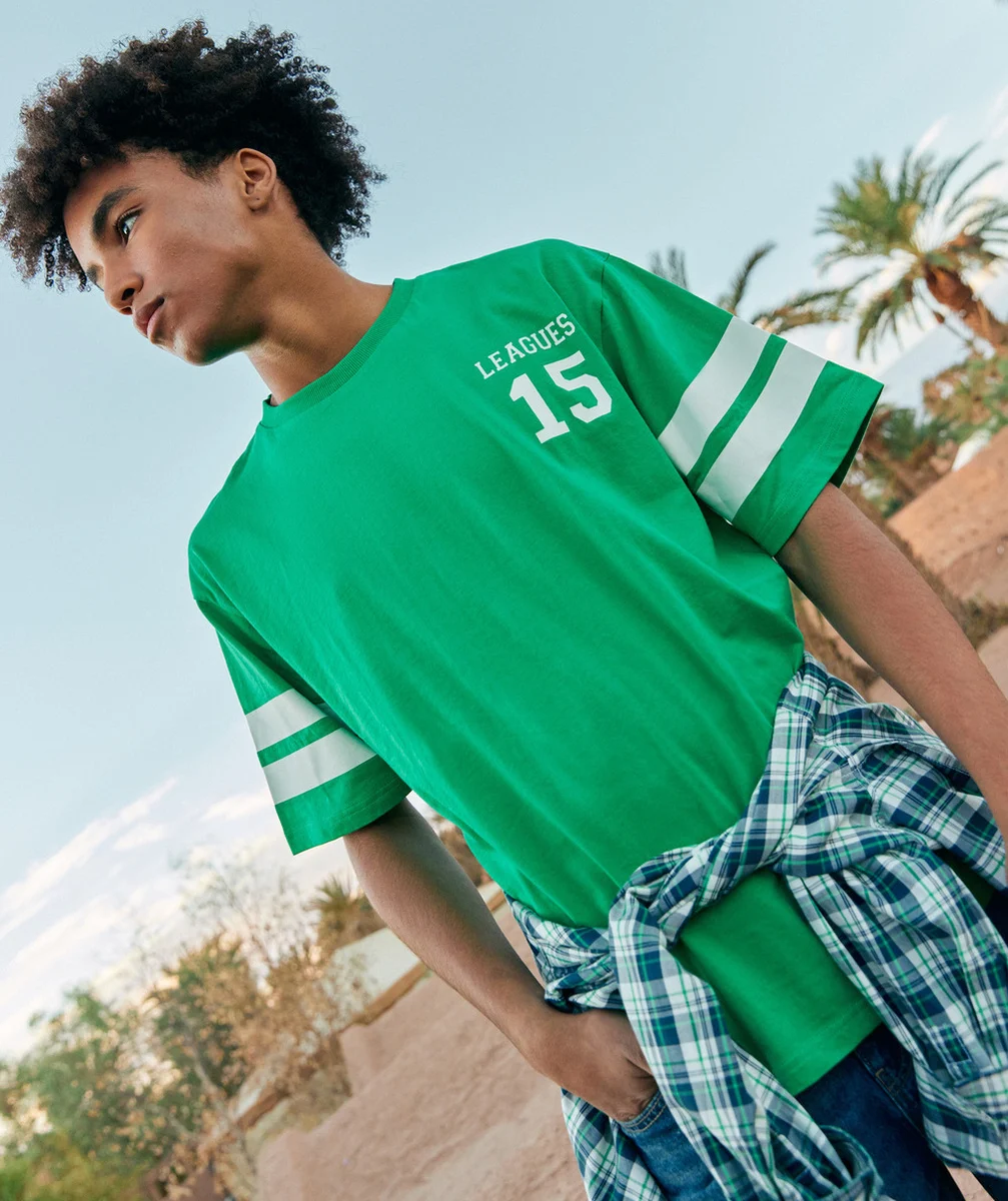 t-shirt manches courtes garçon en coton bio vert thème campus