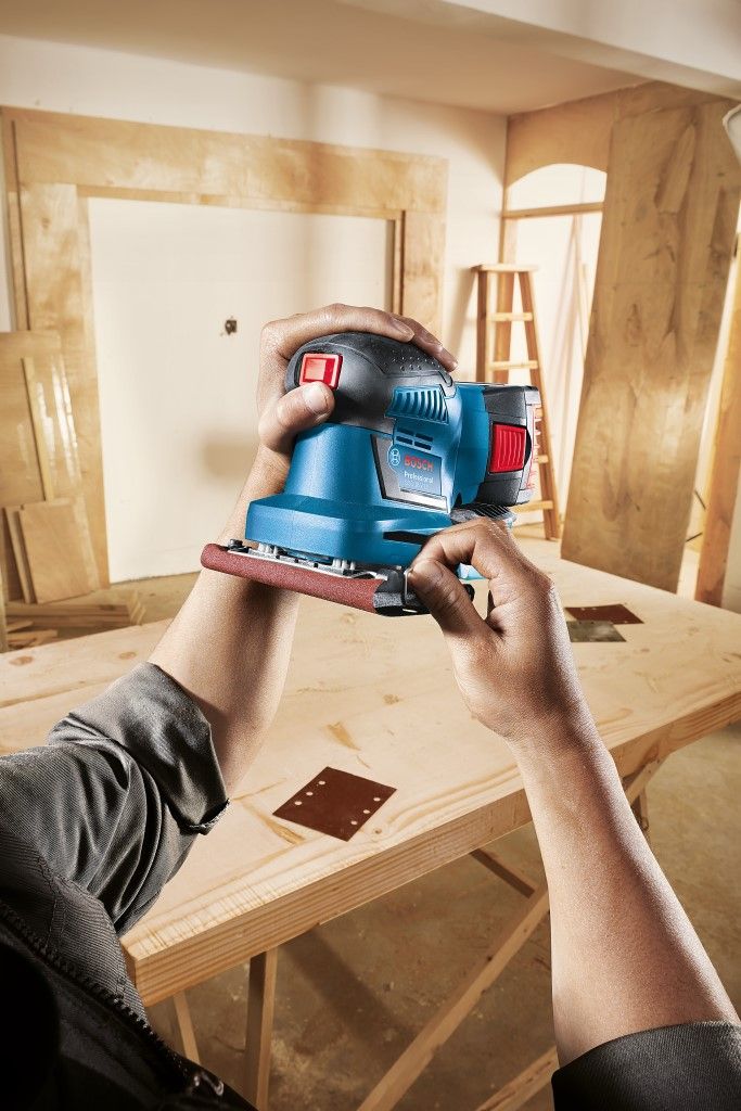 Bosch GSS 18V-10 Accu vlakschuurmachine - 06019D0200