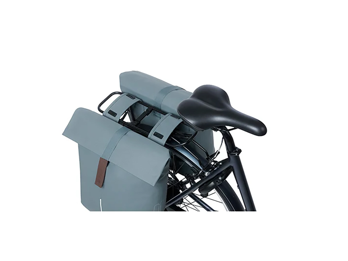 Basil City 28-32 Liter dubbele fietstas - Graphite Blue