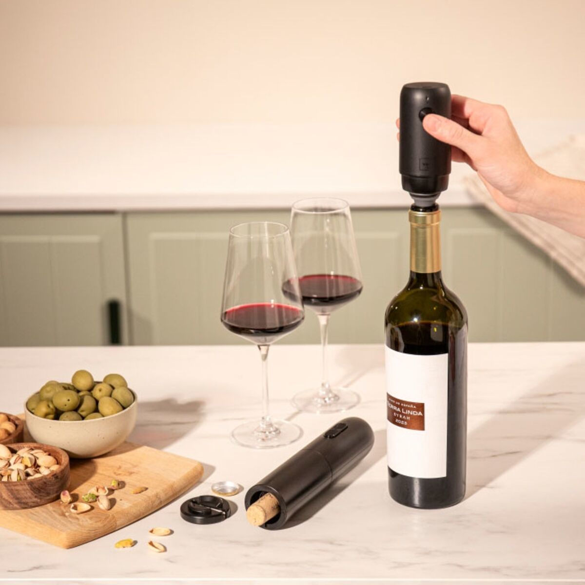 Wine Saver elektrisk vinpumpe, svart