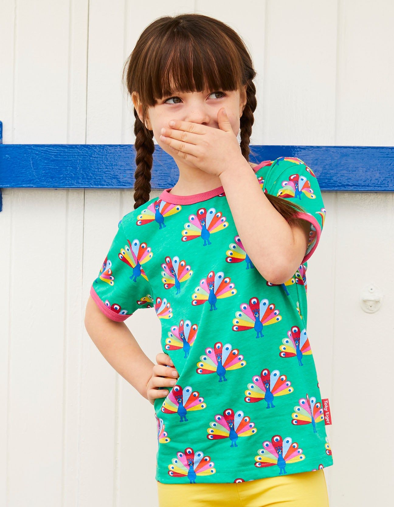 Toby Tiger T-Shirt, Pfauen Print