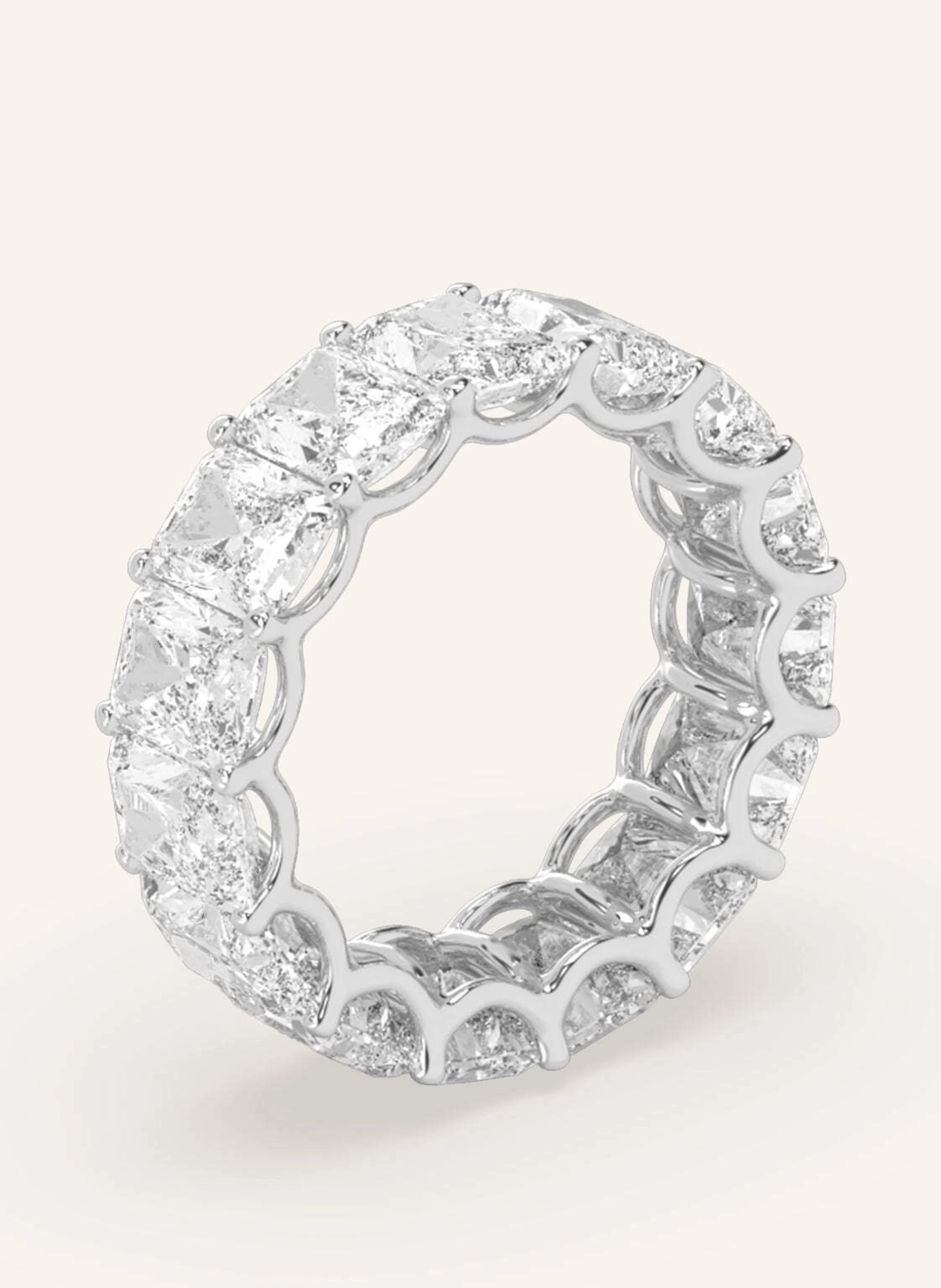 VEYNOU Ring CELESTE ETERNITY aus 18 Karat Weißgold und 12,50ct. lab-grown Diamanten
