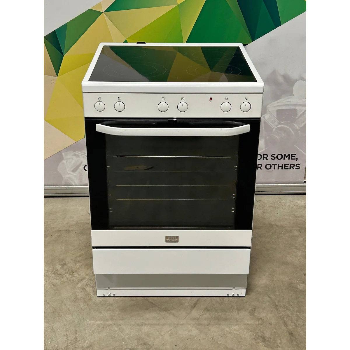 Voss-Electrolux keramisk komfyr ELK13039HV - brukt