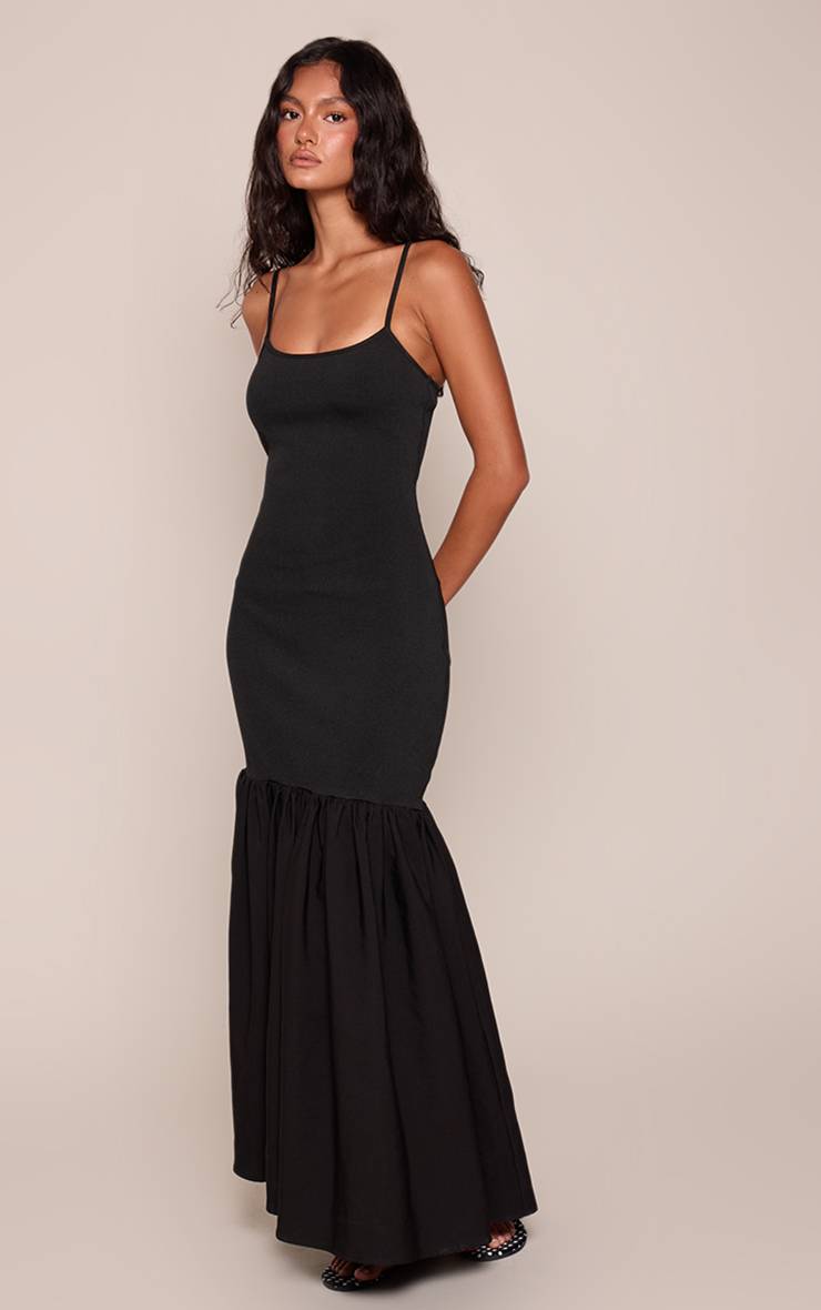 Noir Robe Maxi À Bretelles Avec Ourlet Bouffant