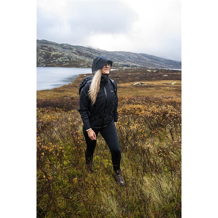 Bergans Essentials 2.5L Shell Jacket Women Black