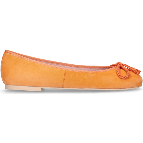 Pretty Ballerinas - Rosario Naranja