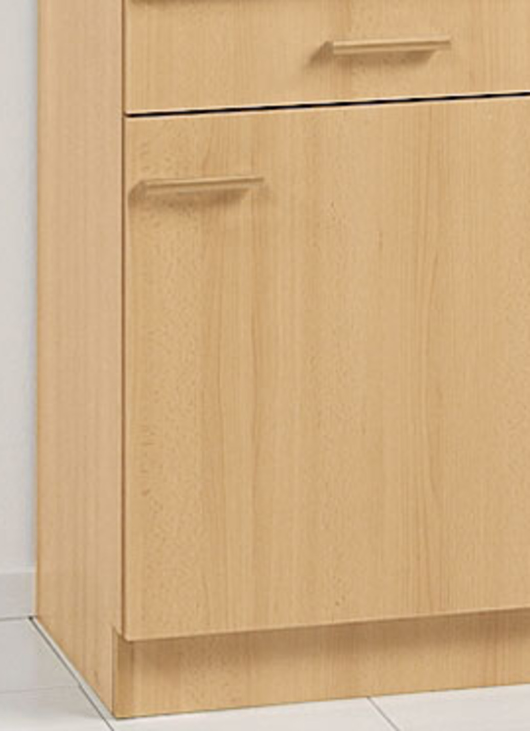 Buffetschrank mit melaminharzbeschichteter Oberfläche