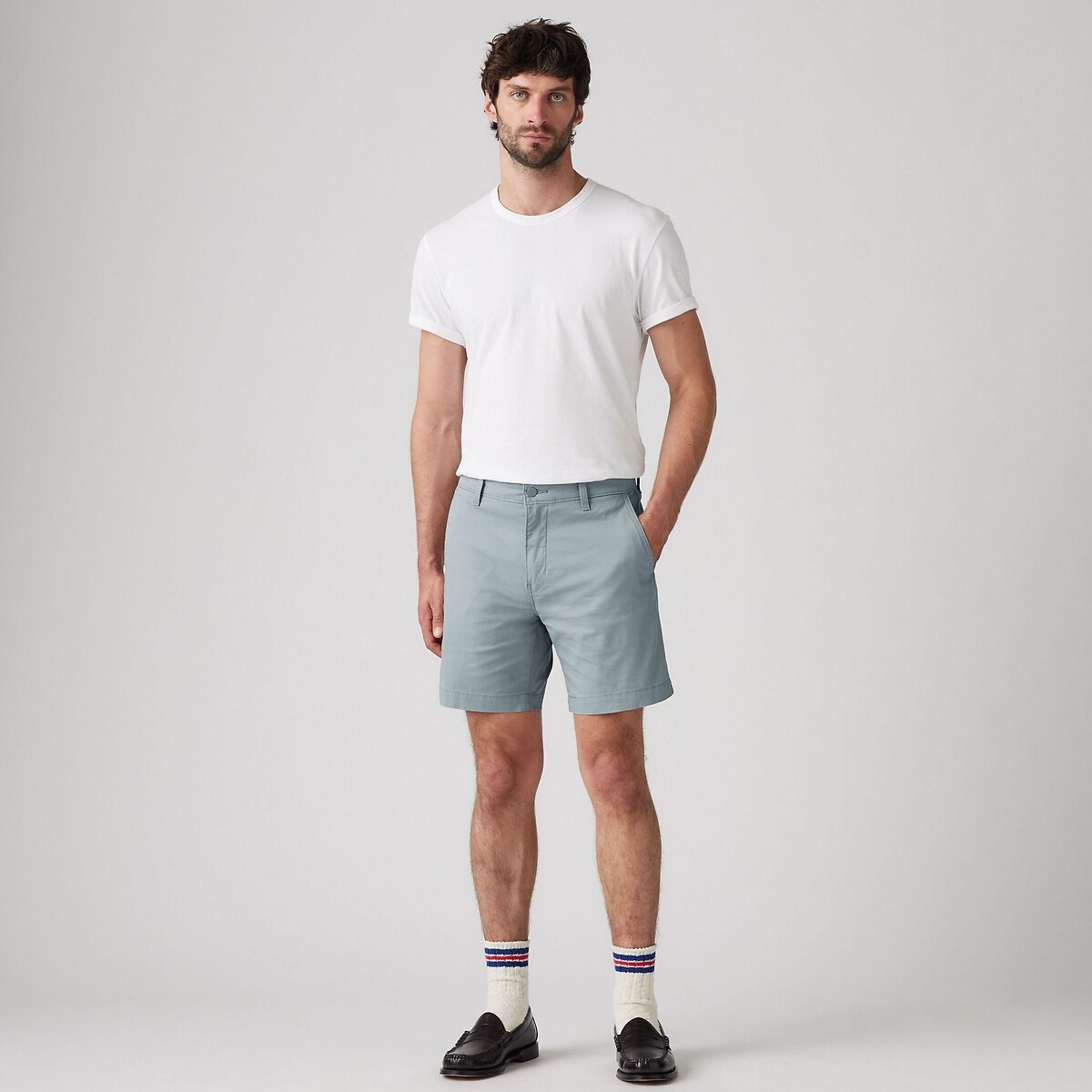 LEVI'S<br>Shorts XX Chino STD II algodão e linho