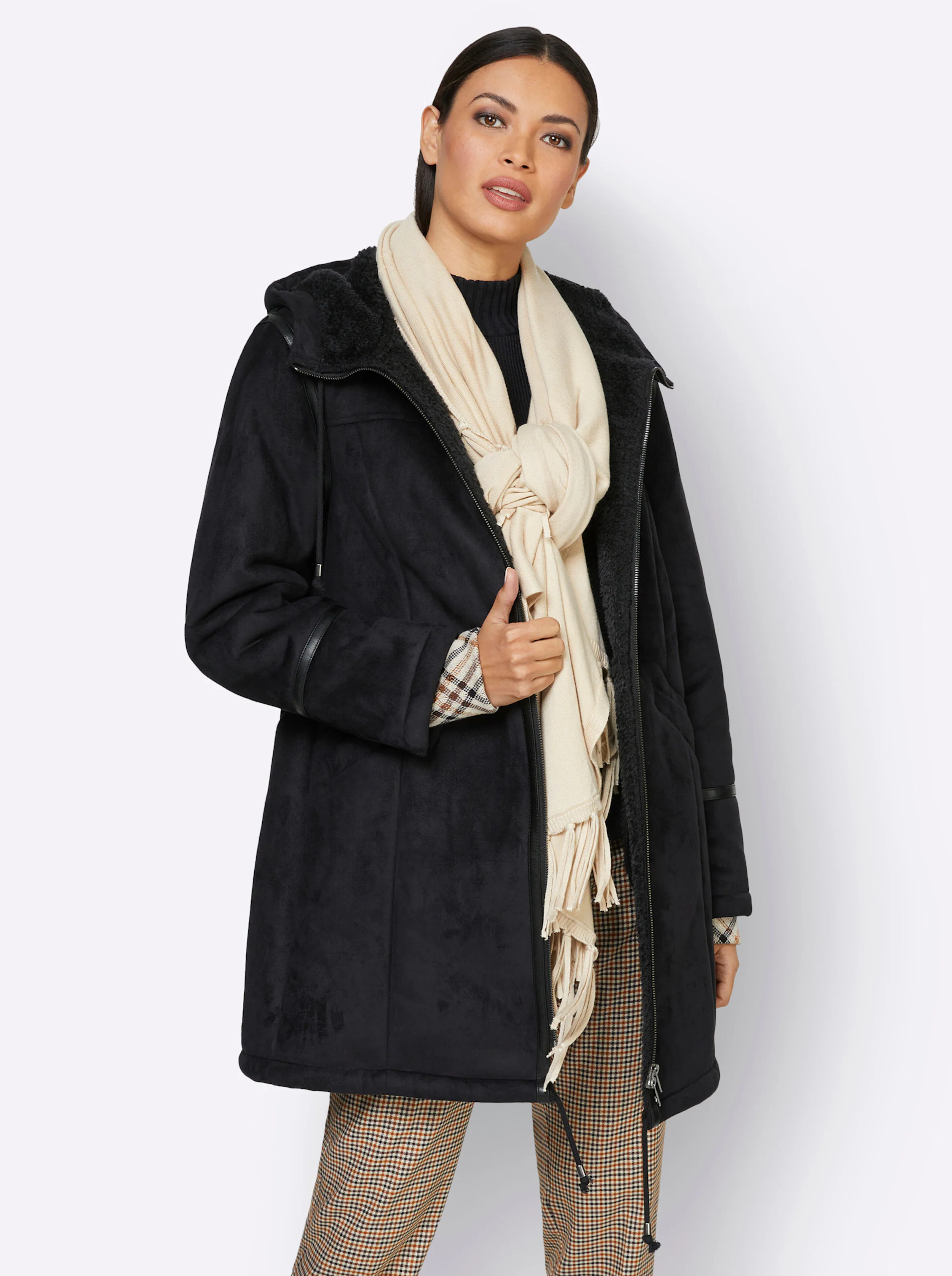Manisa Lederimitatjacke in schwarz